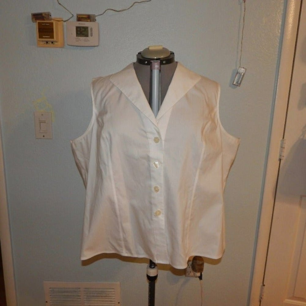 Calvin Klein Plus Size 22W White No Iron Blouse Shirt Top Button Up Work